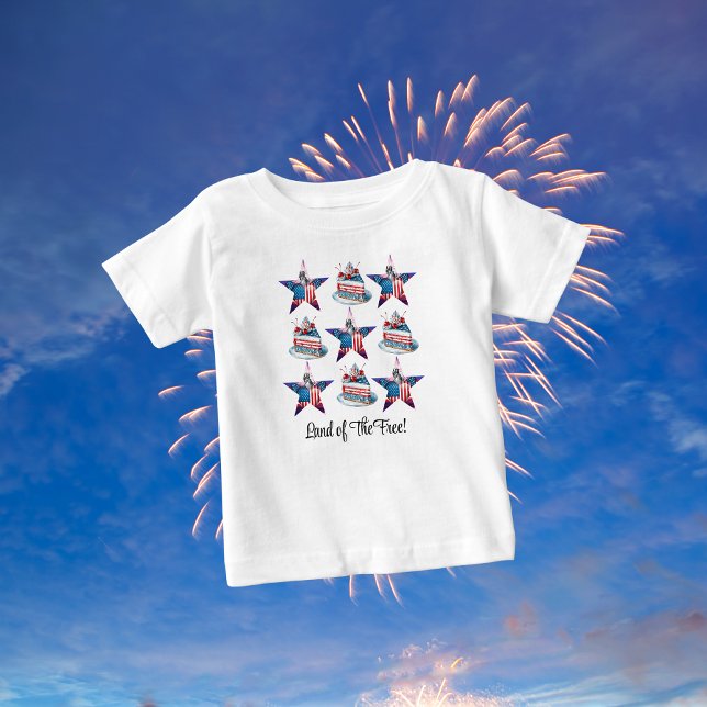 Bebé 4 de julio: Camiseta "Tierra de los libres" (Subido por el creador)
