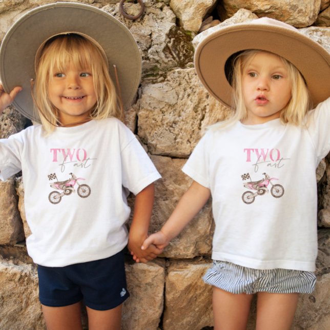 Bebé Camiseta de cumpleaños de moto de tierra rosa TWO  (Subido por el creador)