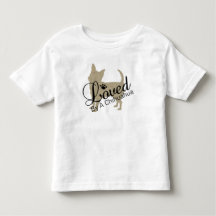 Camiseta de niño pequeño amada por un chihuahua