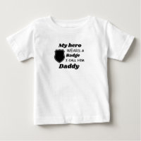 Camiseta de niños policía, Mi héroe lleva una plac
