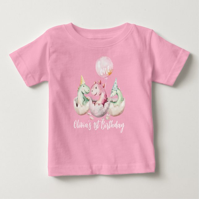 Bebé Camiseta de primer cumpleaños de Dinosaurio Rosado (Anverso)