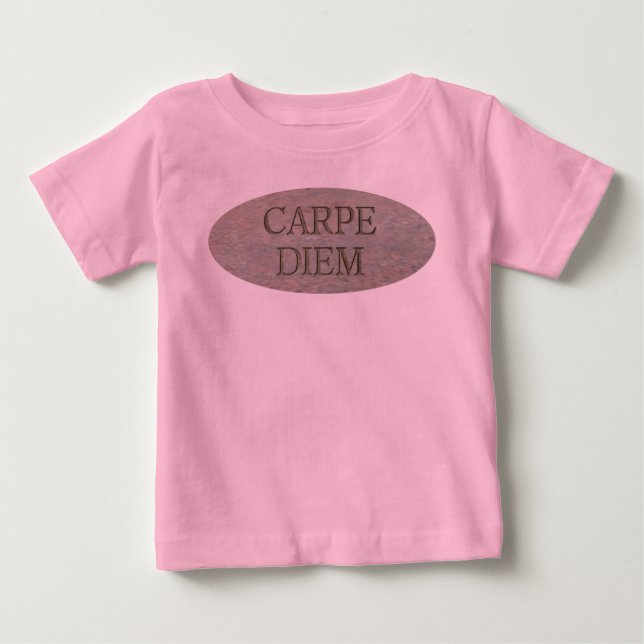 Bebé Camiseta rosa de Carpe Diem Stone (Anverso)
