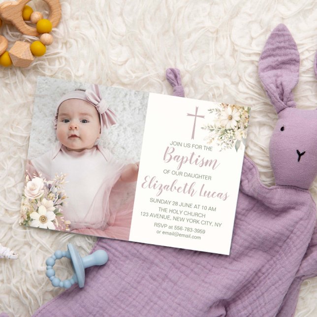 Bebé floral lindo niña bautismo foto invitación (Cute Floral Baby Girl Baptism Photo Invitation)