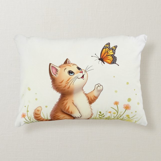 Bebé gato y almohada de mariposa (Anverso)