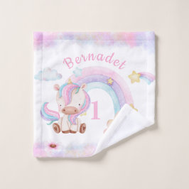 Bebé lindo unicornio niños arcoiris lavan ropa