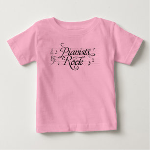 Bebé Pianistas rompen con la camiseta de un músico