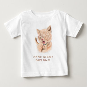 Bebé Sonrisa divertida de gato infantil con camiseta pa
