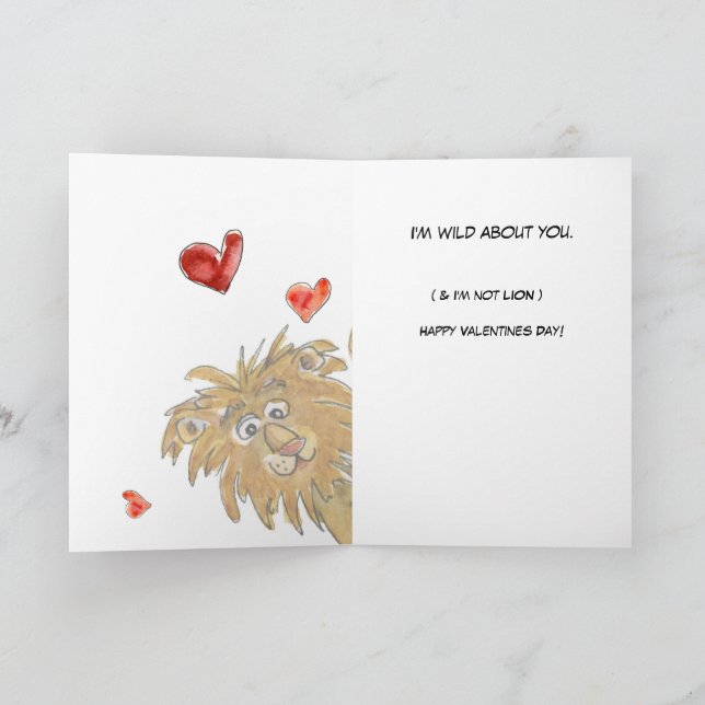 Bebe Todavía Mi Tarjeta De Corazón De León (Interior)