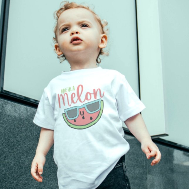 Bebé Una en una camiseta de un niño melón (Empower a special child with this cute, "One in a melon" watermelon shirt! )