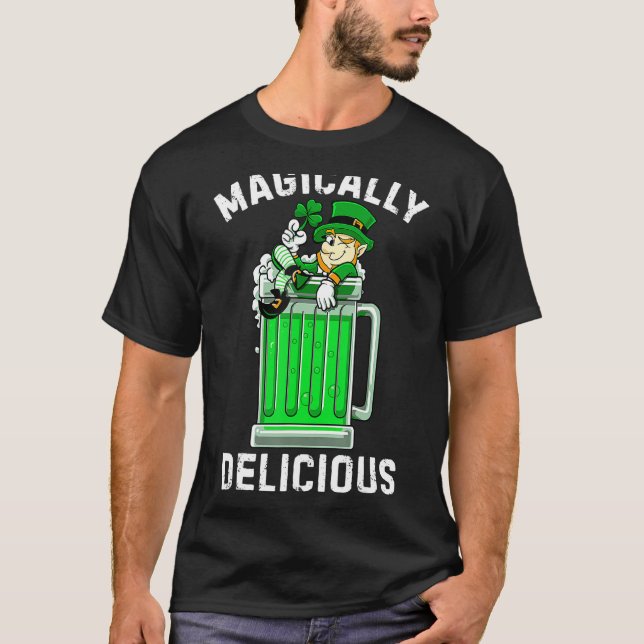 Beber el día del Día de la camiseta mágicamente de (Anverso)