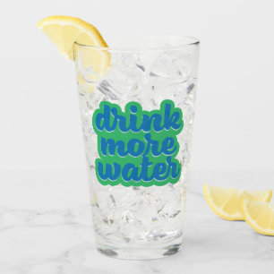 Beber más vidrio de agua