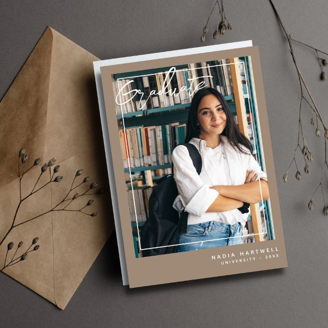 Beige de estilo | Dos Invitaciones de Graduación d (Subido por el creador)