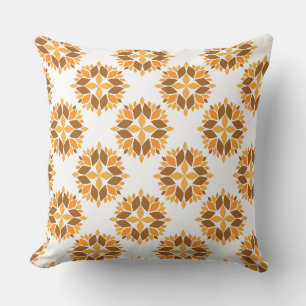 bella almohada de estampado floral marrón