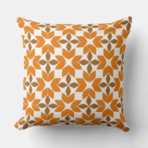 bella almohada de estampado floral marrón