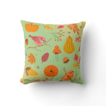 Bellas almohadas de tiro verdes y blancas