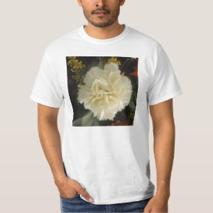 Belleza de camiseta blanca para claveles