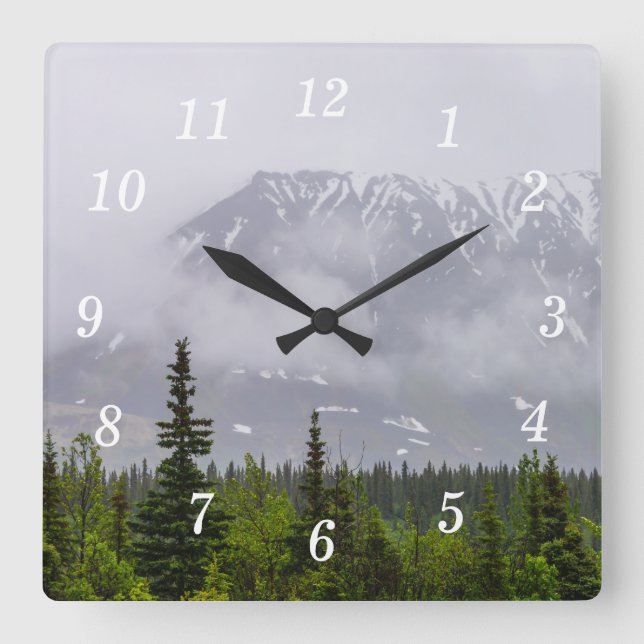 Belleza detrás del reloj de pared de las nubes (Anverso)