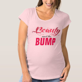 Belleza y la camiseta de la maternidad de bulto