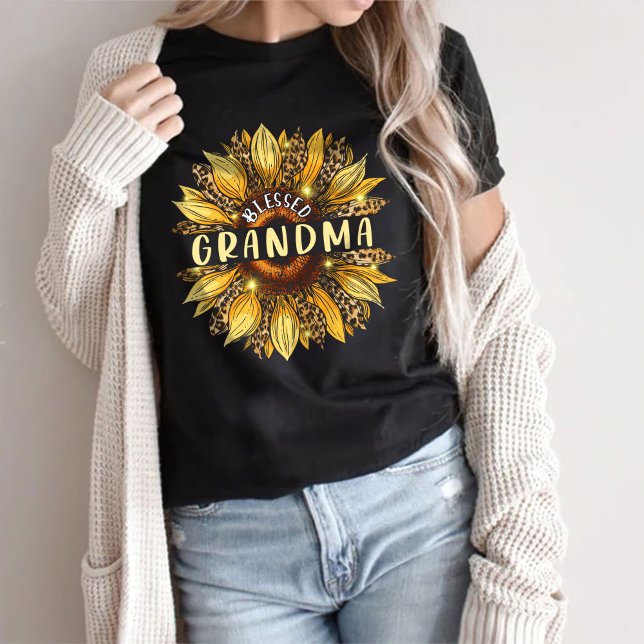 Bendita camiseta de la abuela - Regalo para la abu (Subido por el creador)