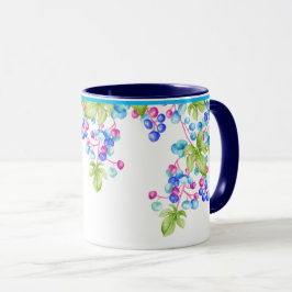 Berries de porcelana en una taza de baño