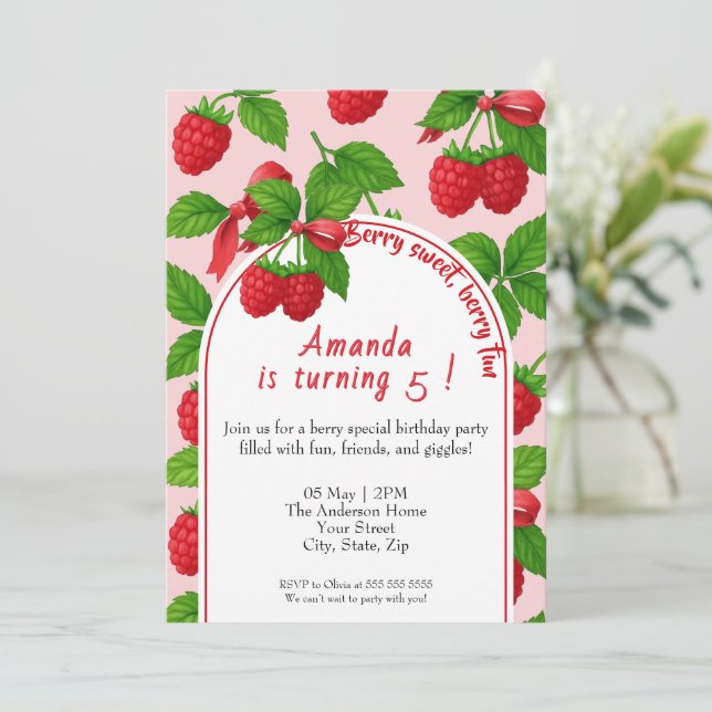 Berry Sweet Raspberry Kids Invitación de cumpleaño (Anverso de pie)
