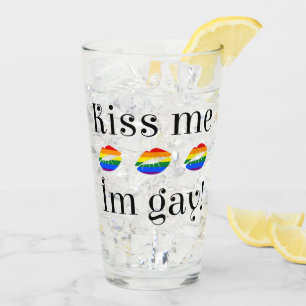 Bésame, soy gay (letras negras)