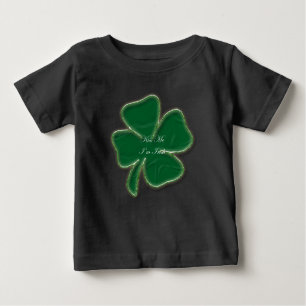Bésame soy la camiseta de bebé irlandesa