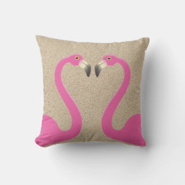 Besando la almohada exterior de arena Flamingos Be