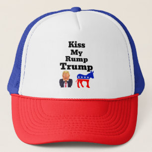 Besar mi gorro de camionero de Trump