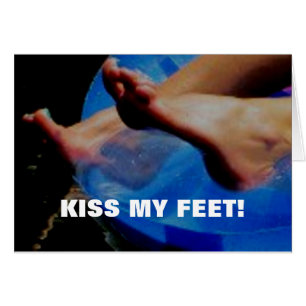 ¡BESE LOS PIES!