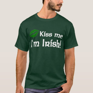 Béseme que soy camiseta irlandesa