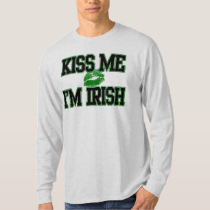 Béseme que soy camiseta irlandesa