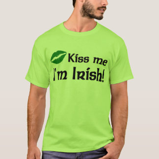 Béseme que soy camiseta irlandesa