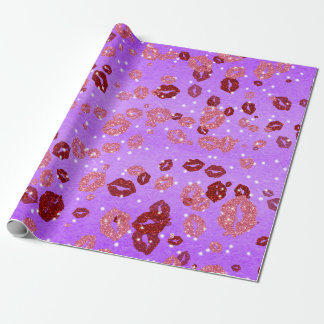Besos rojos y rosas en papel de envoltura morado 2