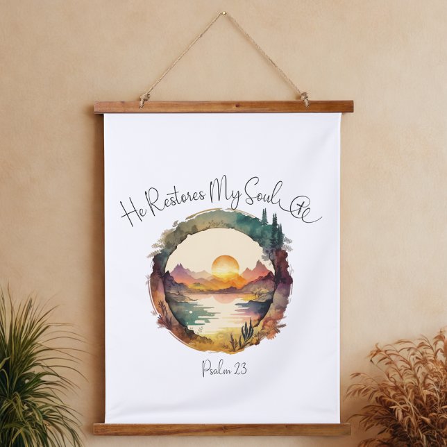 Biblia cristiana versus madera con tapiz de pared (Subido por el creador)