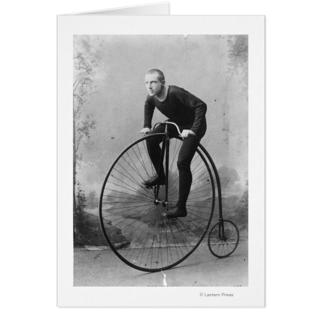 Bicicleta con rueda delantera grande (Frente)