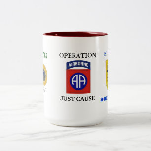 Bicolor 1r 504TH TAZA de la CAUSA de la OPERACIÓN 82D de