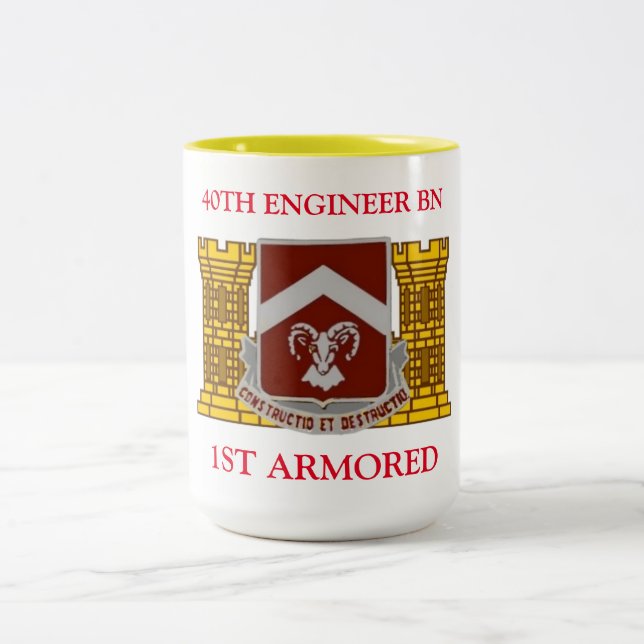 Bicolor 40.o TAZA ACORAZADA del BATALLÓN del INGENIERO 1ra (Centro)