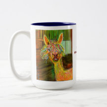 Alpaca de Hilda con la taza de la historia