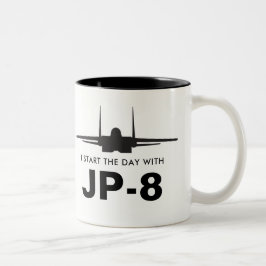 Bicolor Comience el día con la taza poderosa de JP-8 Eagle