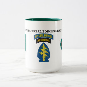 Bicolor diecinueveavo TAZA del GRUPO de las FUERZAS