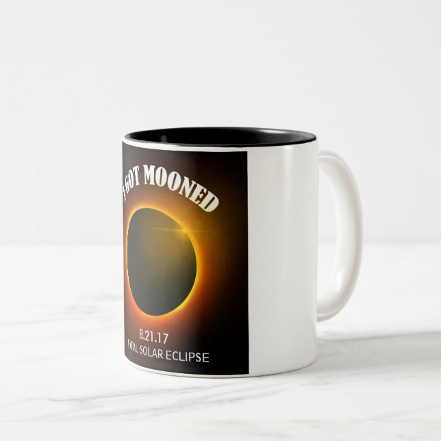 Bicolor Eclipse solar total conseguí la taza de café (Anverso derecho)