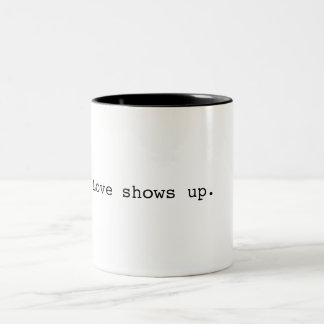 Bicolor El amor aparece la taza