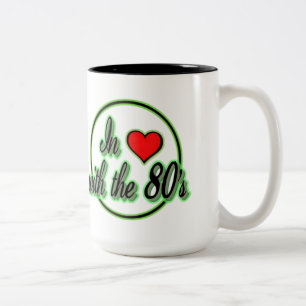 Bicolor Enamorado de la taza del logo retro verde de los a