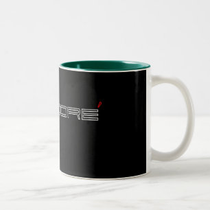 Bicolor James taza indicada con letras roja y negra de