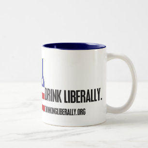 Bicolor La bebida Dos-Entonó liberalmente la taza
