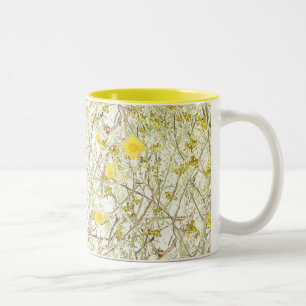 Bicolor La margarita florece la taza del arte