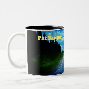 Bicolor Pat Ruger: Taza de café de la carretera del olvid