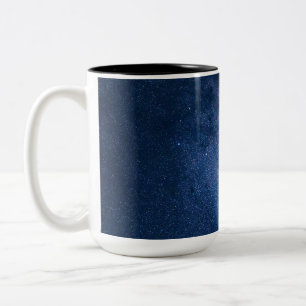 Bicolor "Serene Sips: La elegancia de la taza de café azul