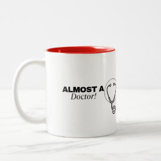 Bicolor Taza 'Casi doctor'
